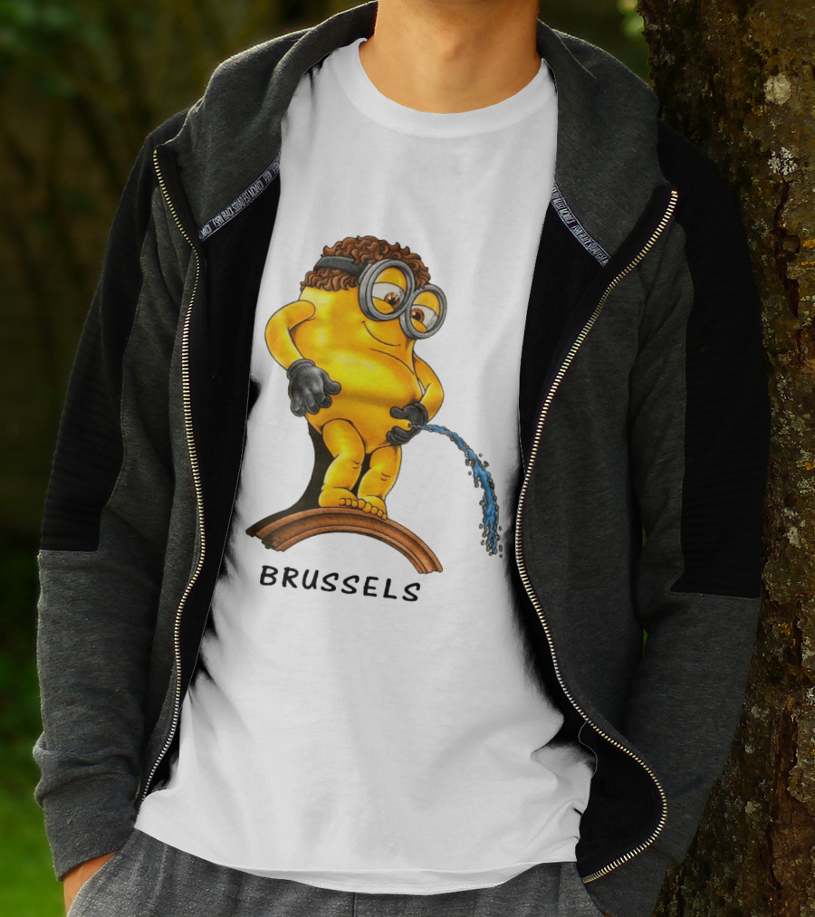 Brussels Pee Minion Parody Manneken Pis T-Shirt