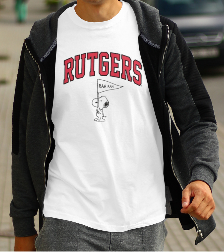 Rutgers Scarlet Knights Snoopy Rah Rah Flag T-Shirt
