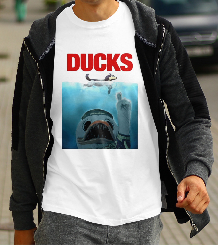 Oregon Ducks Jaws Parody With Washington Huskies Rivalry T-Shirt