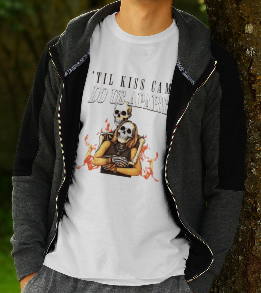 Til Kiss Cam Do Us Part Skeleton Halloween Flames T-Shirt