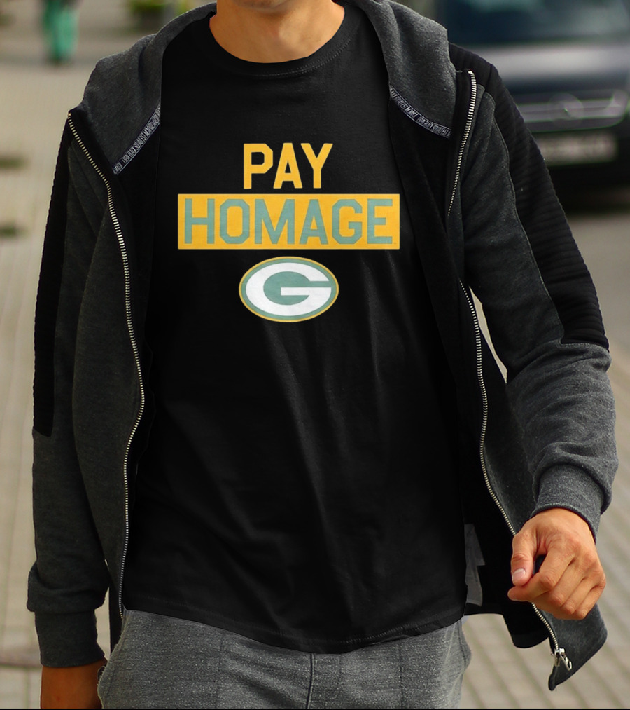 Green Bay Packers Pay Homage With Iconic G T-Shirt