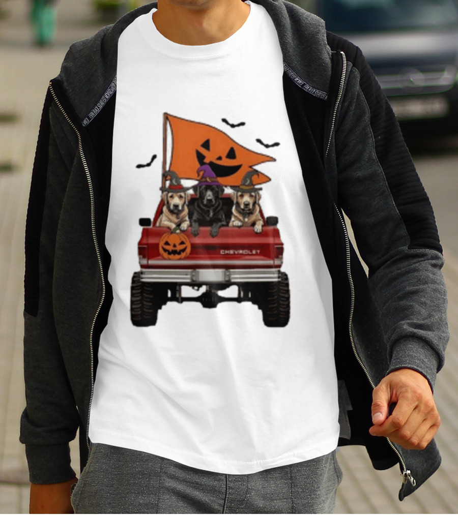 Chevrolet Halloween Dogs In Truck With Pumpkin And Bats T-Shirt