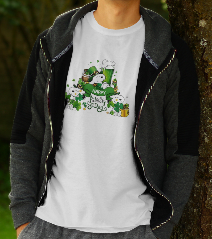 Snoopy St Patrick's Day Peanuts Shamrock Happy T-Shirt