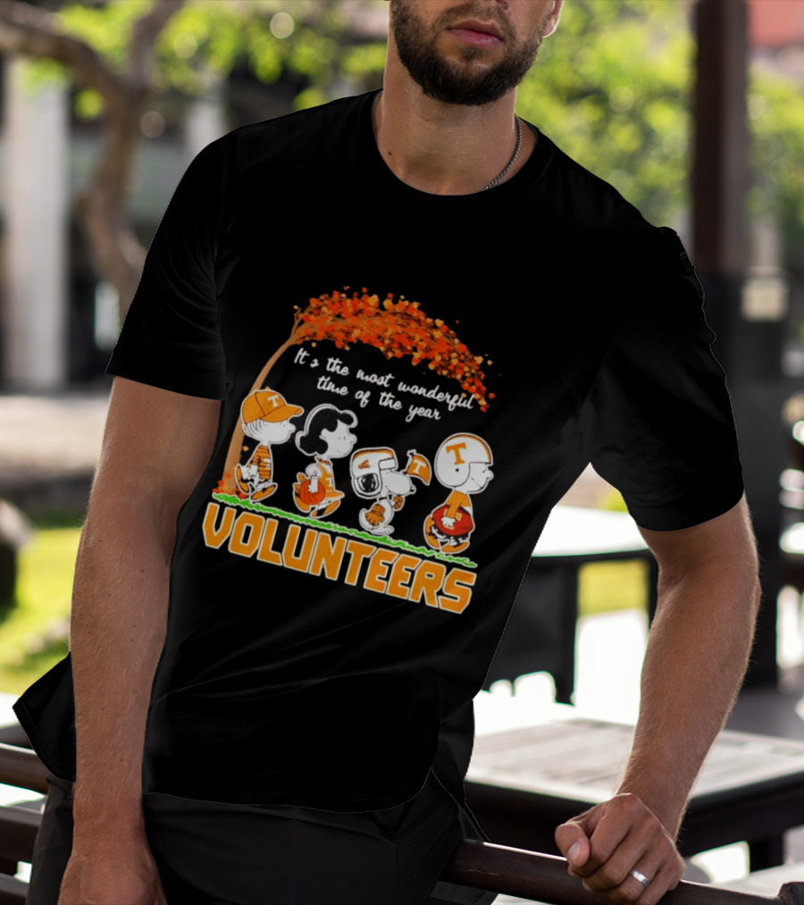 Peanuts Characters Tennessee Volunteers It's The Most Wonderful Time Of The Year T-Shirt