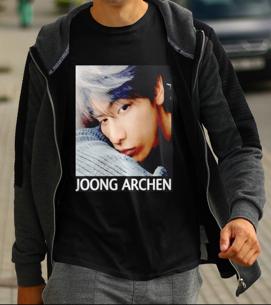 Joong Archen Thai Actor Close Up Pillow T-Shirt