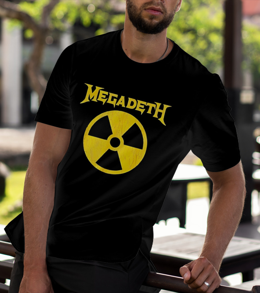 Megadeth Distressed Radioactive Symbol Heavy Metal T-Shirt