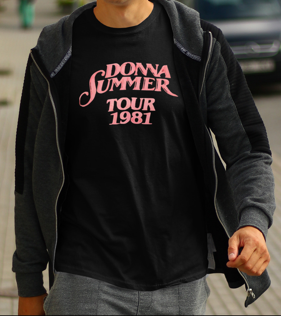 Donna Summer Tour 1981 Retro Disco Concert Memorabilia T-Shirt