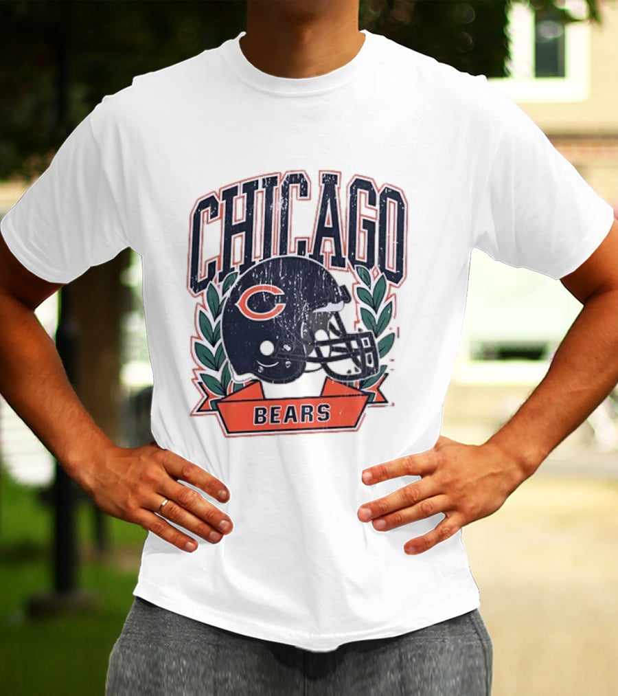 Chicago Bears Distressed Football Helmet T-Shirt