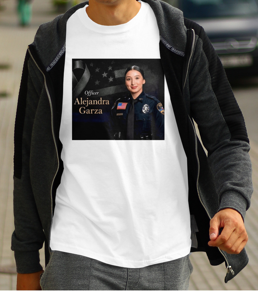 Officer Alejandra Garza Memorial Tribute With Flag And Ribbon T-Shirt