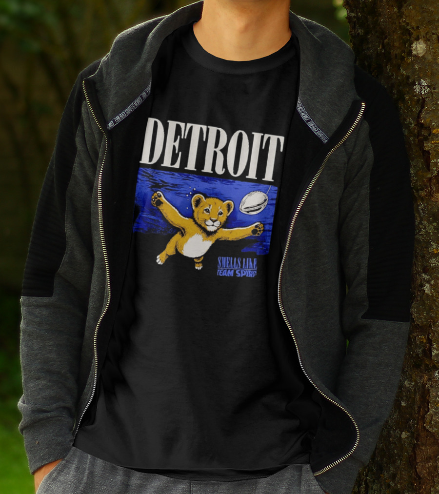 Detroit Lions Smells Like Team Spirit Nostalgic Blue Lion Cub Football T-Shirt