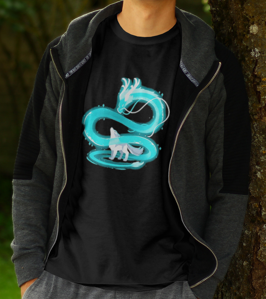 Esprit De La Lune Dragon And Wolf T-Shirt