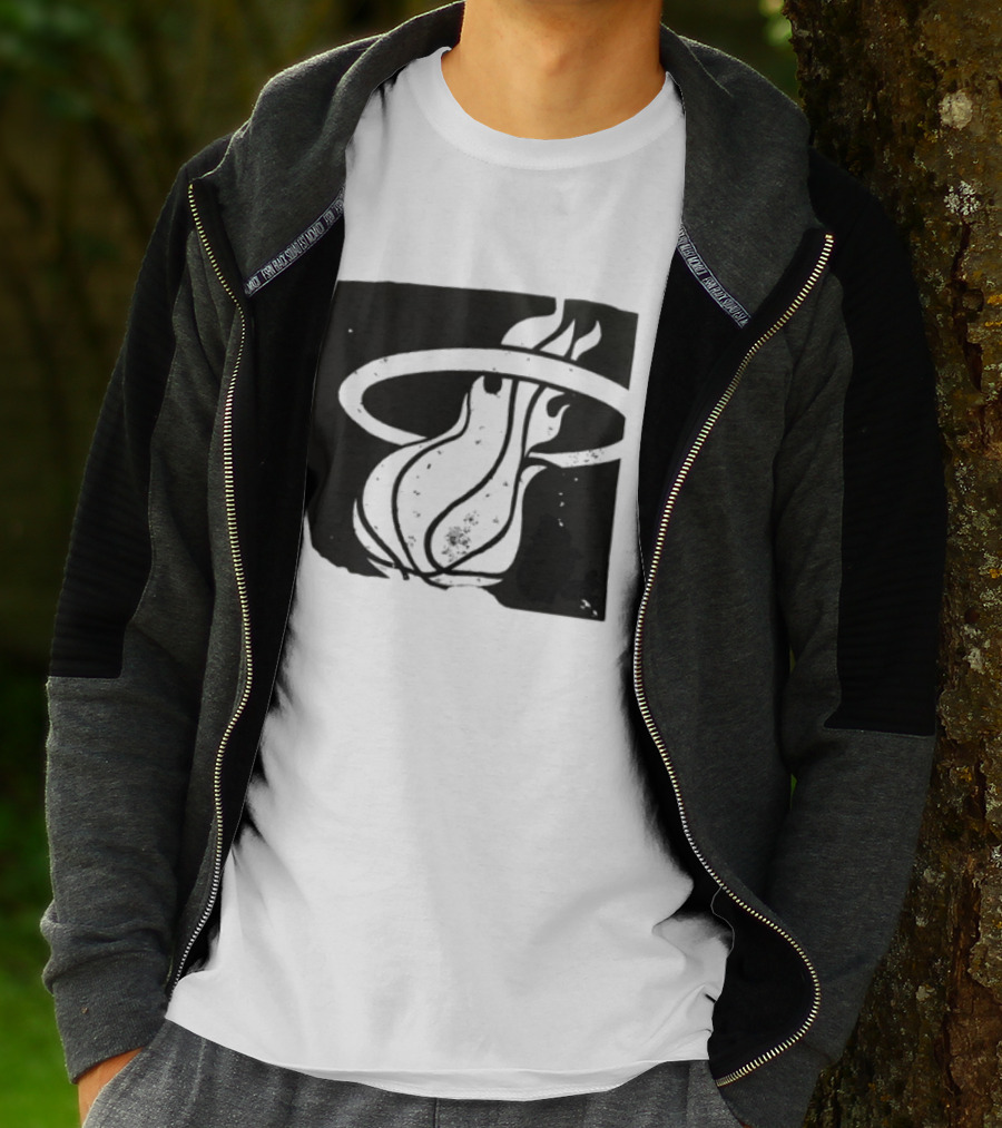 Miami Heat Basketball NBA Iconic Flaming Ball T-Shirt