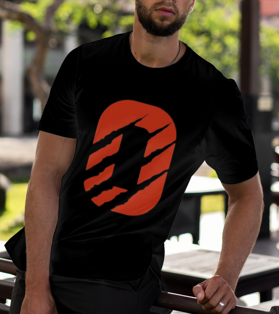 Cincinnati Bengals Clawed Stripes T-Shirt