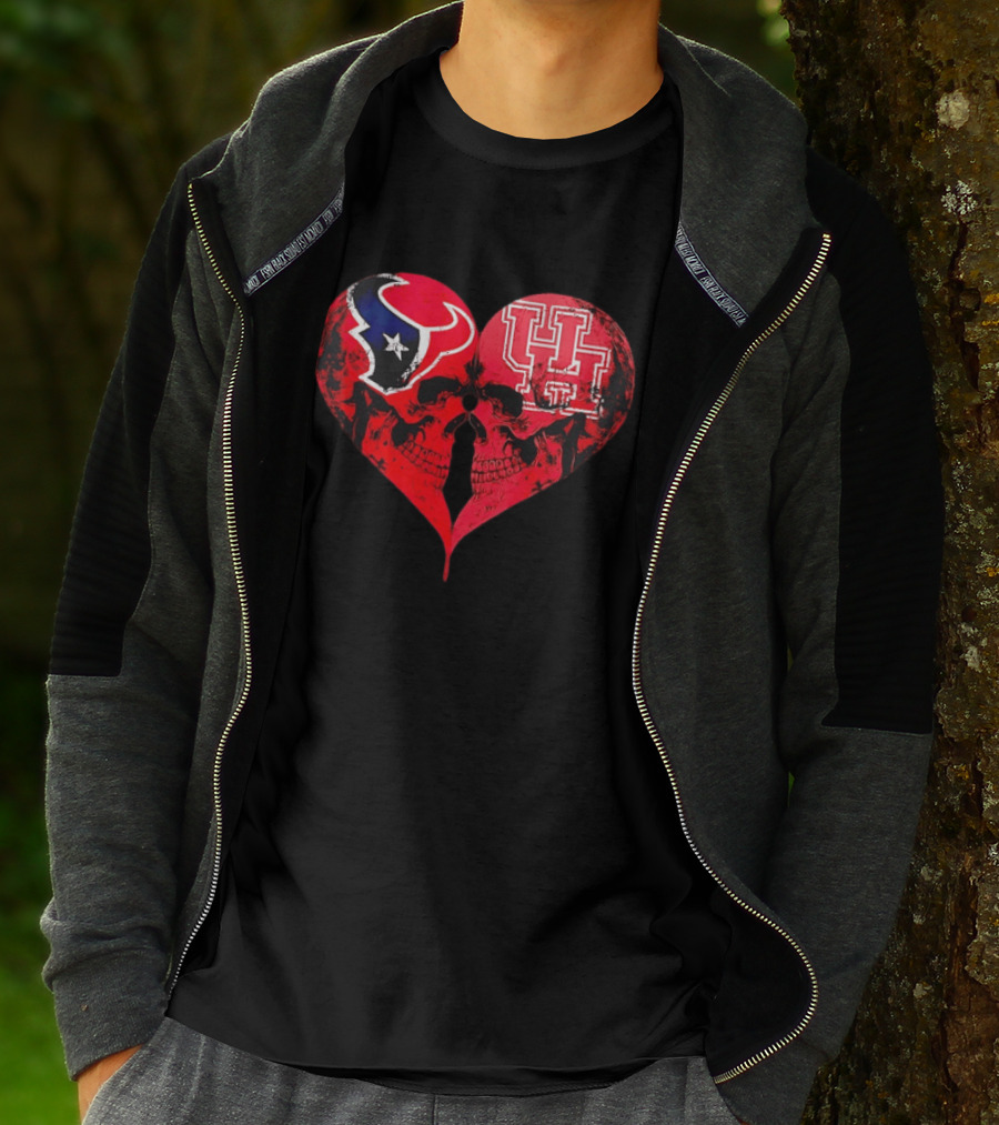 Houston Texans University Of Houston Cougars Heart Shaped Skulls Football Fans T-Shirt