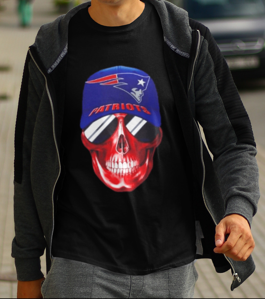 New England Patriots Cap Skull Smiling For Fans T-Shirt