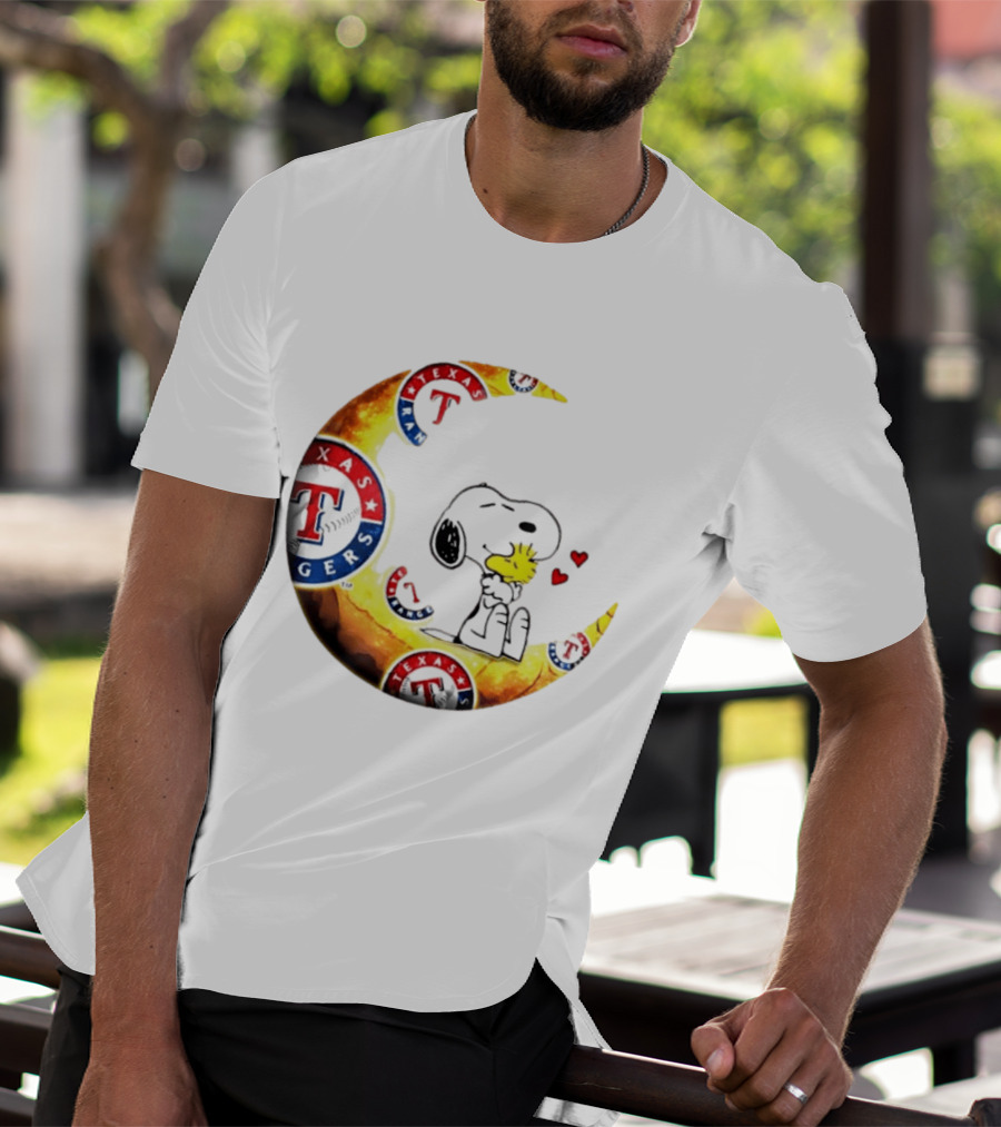 Snoopy Woodstock Texas Rangers Moon Baseball Fan Celebration T-Shirt
