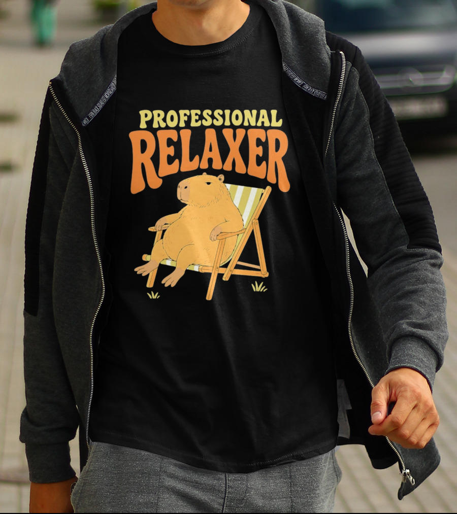 Professional Relaxer Capybara Sitting In Beach Chair T-Shirt