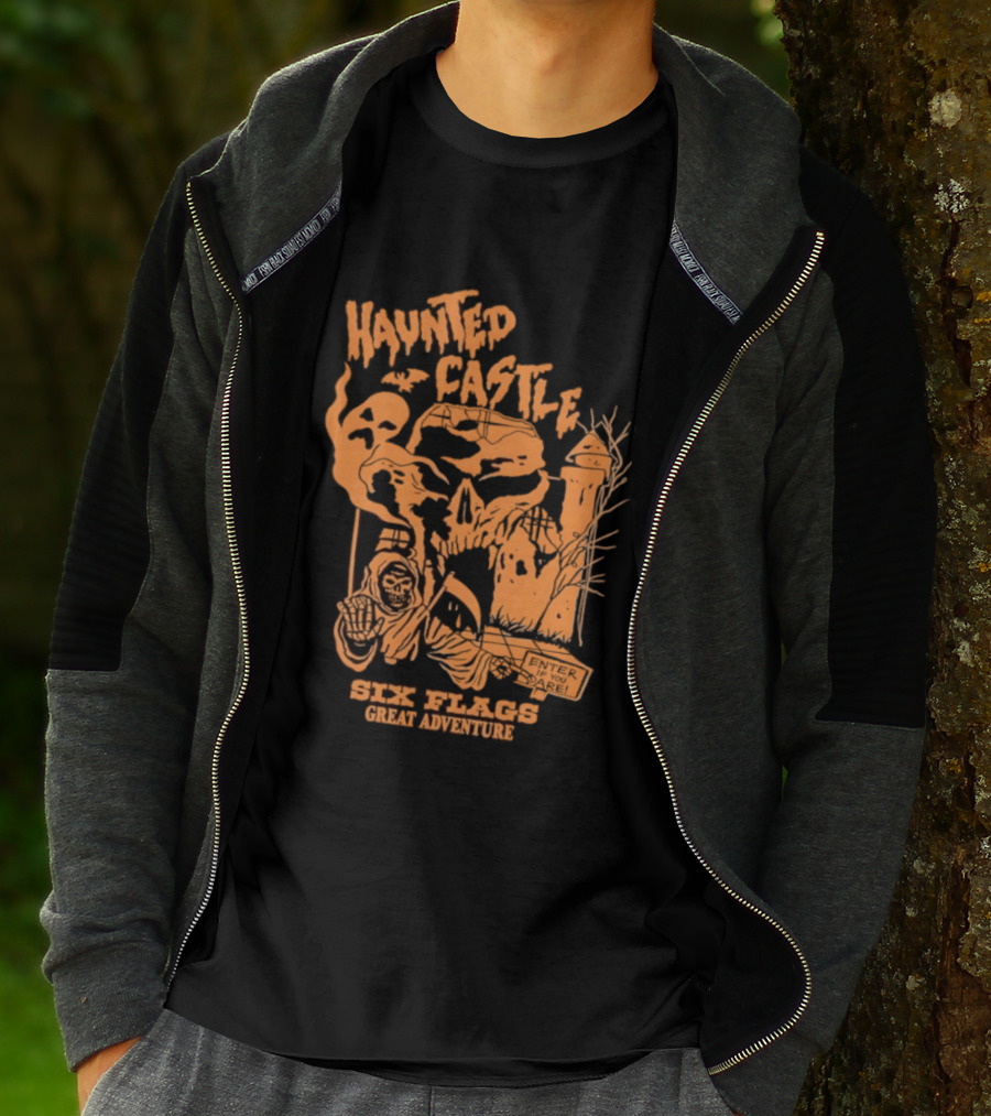 Six Flags Great Adventure Haunted Castle Enter If You Dare Spooky Skeleton And Ghosts T-Shirt
