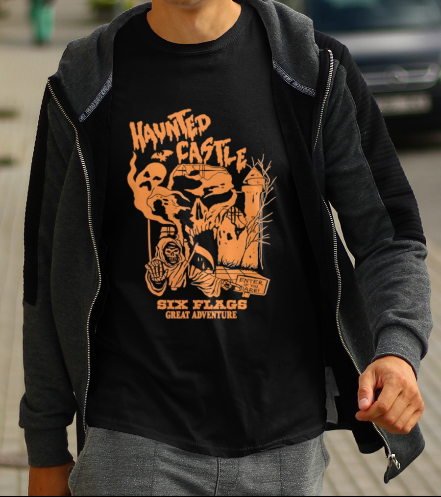 Six Flags Great Adventure Haunted Castle Enter If You Dare Spooky Skeleton And Ghosts T-Shirt