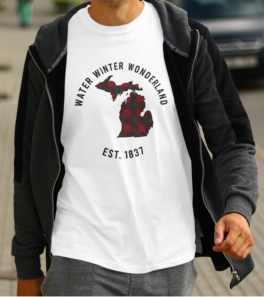 Michigan Water Winter Wonderland Est 1837 Plaid T-Shirt