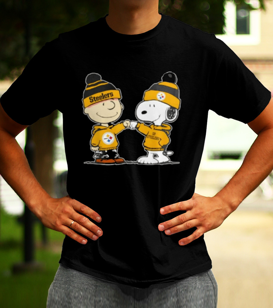 Charlie Brown Snoopy Steelers Best Friends Team Spirit T-Shirt