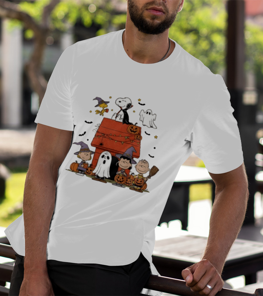 Snoopy Halloween Woodstock Ghost Pumpkins Charlie Brown Lucy 2025 T-Shirt