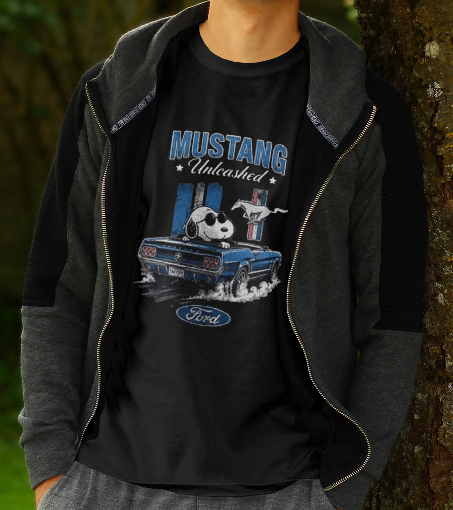 Peanuts Snoopy Mustang Unleashed Ford Collaboration T-Shirt