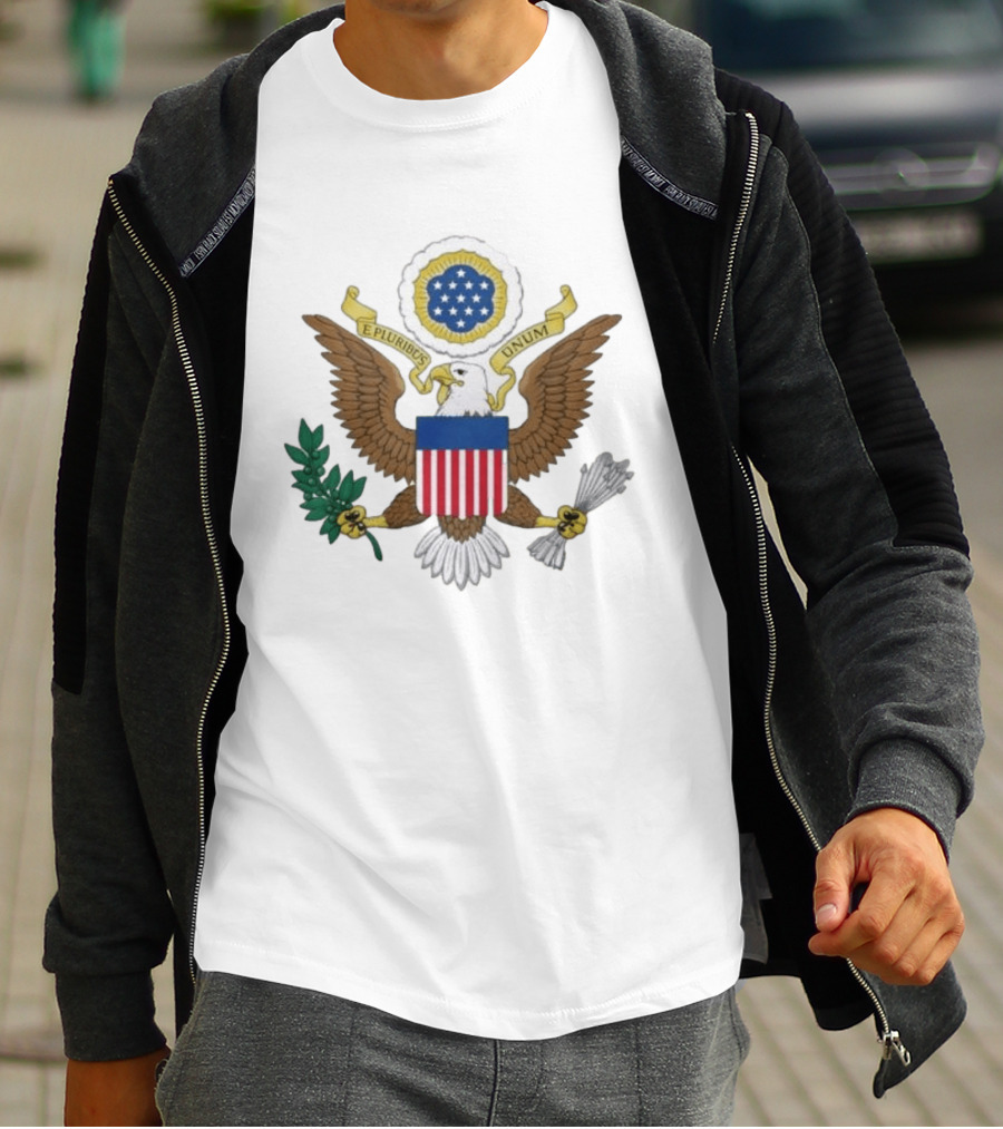 E Pluribus Unum United States Great Seal Bald Eagle Shield Stars T-Shirt