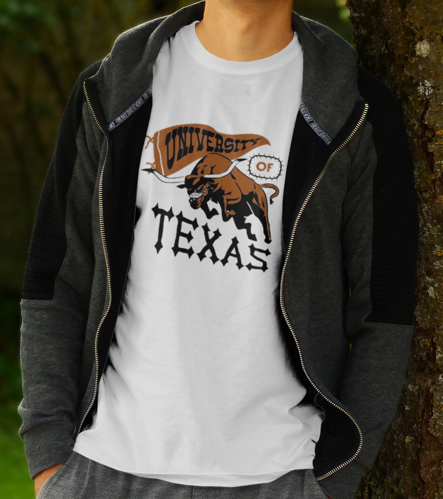 University Of Texas Longhorns Bull Mascot Banner T-Shirt