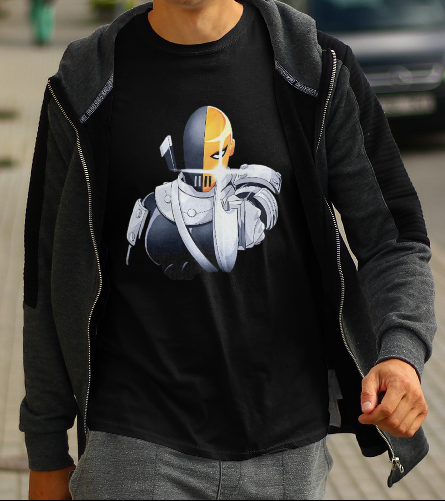 Deathstroke DC Comics Armor Sword Wielding T-Shirt