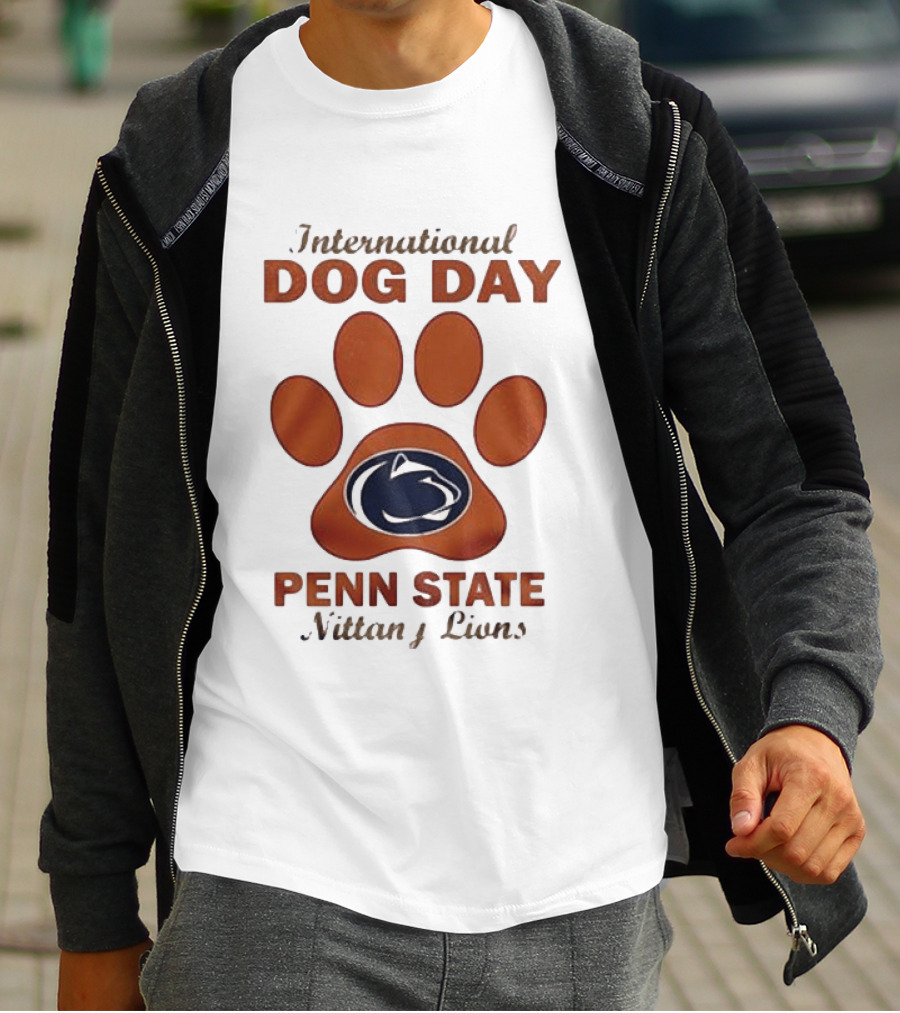 International Dog Day Paw Print Penn State Nittany Lions T-Shirt