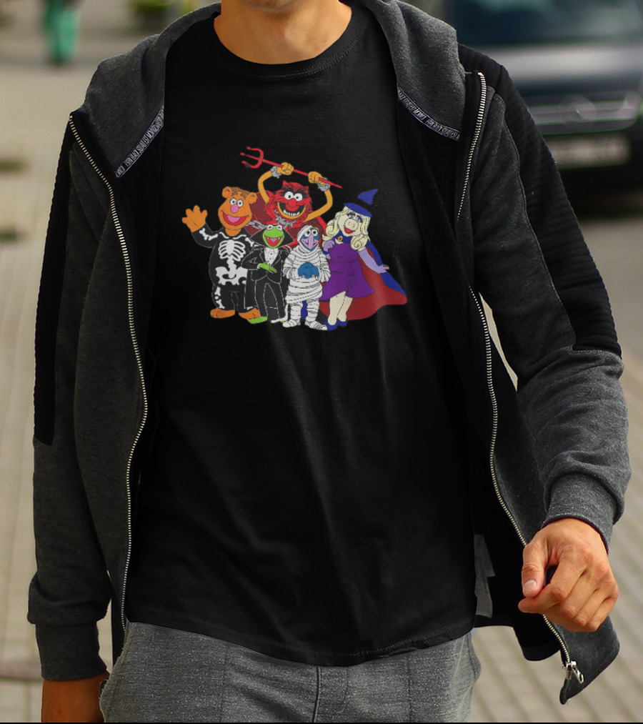 Fozzie Bear Kermit Animal Gonzo Miss Piggy The Muppets Halloween Costumes T-Shirt