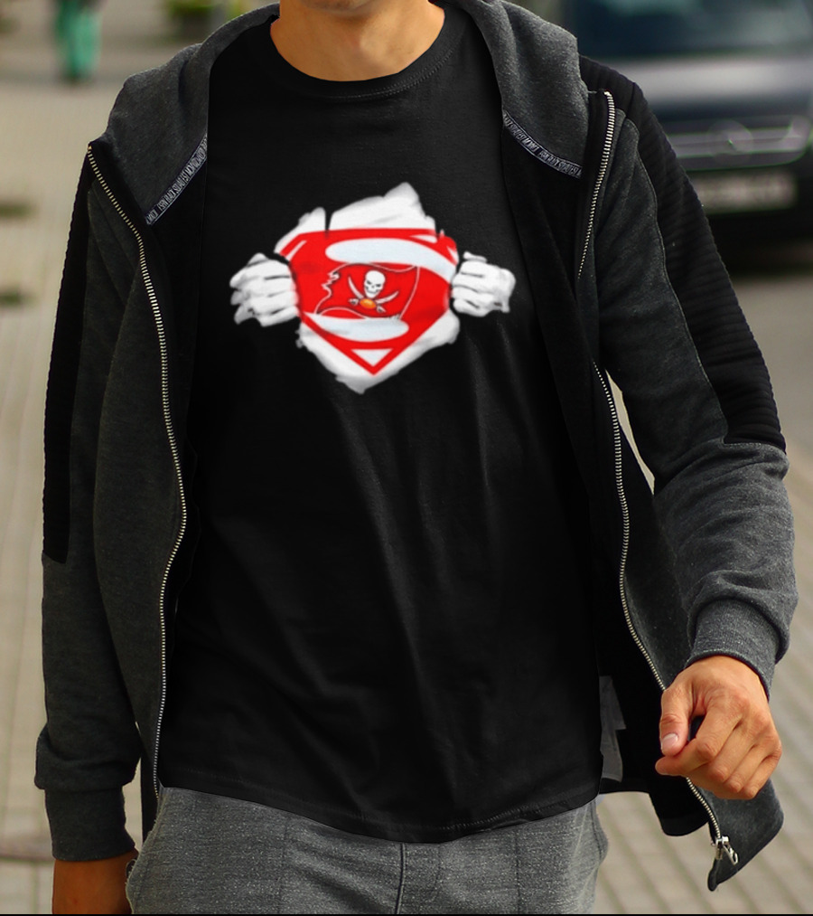 Tampa Bay Buccaneers Superpower Fan Symbol With Skulls Football Superman T-Shirt