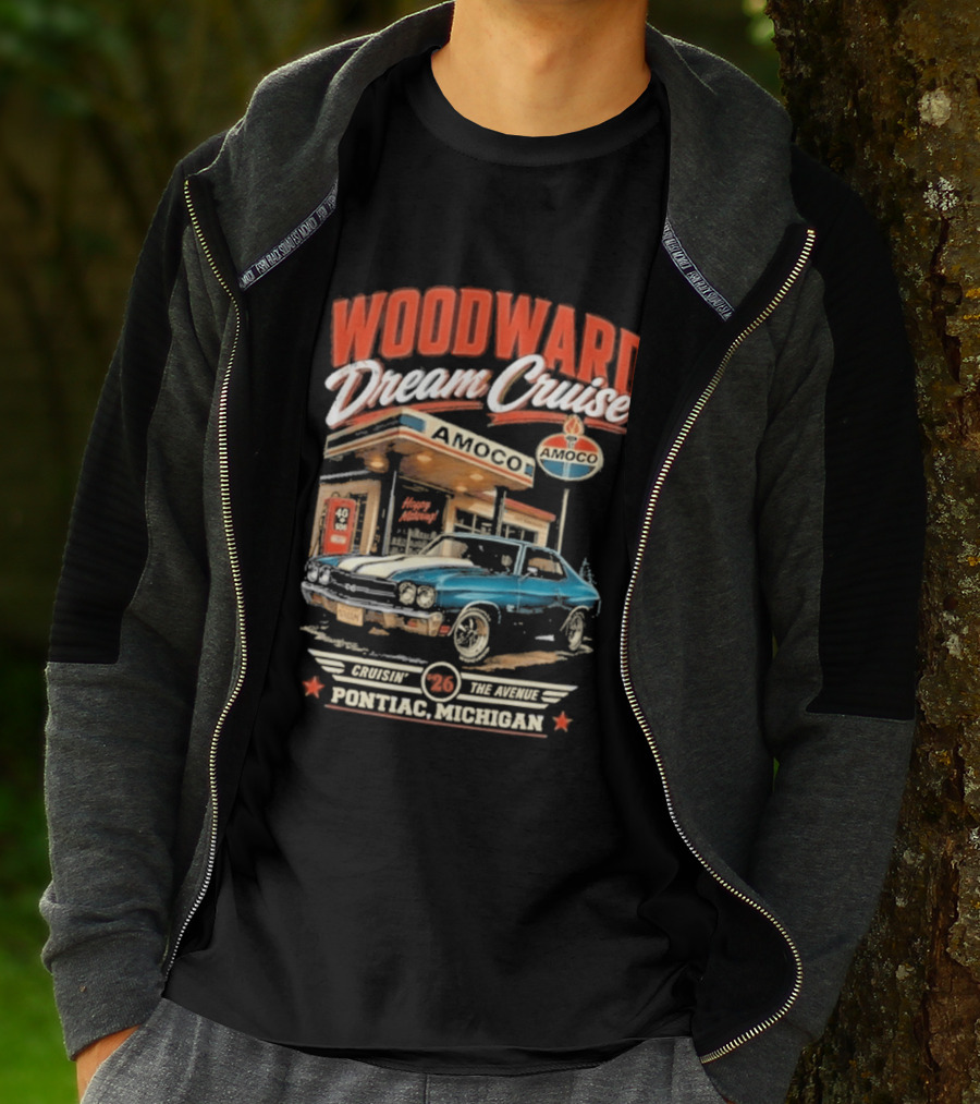 Woodward Dream Cruise Pontiac Michigan Amoco Service Station Classic Car T-Shirt
