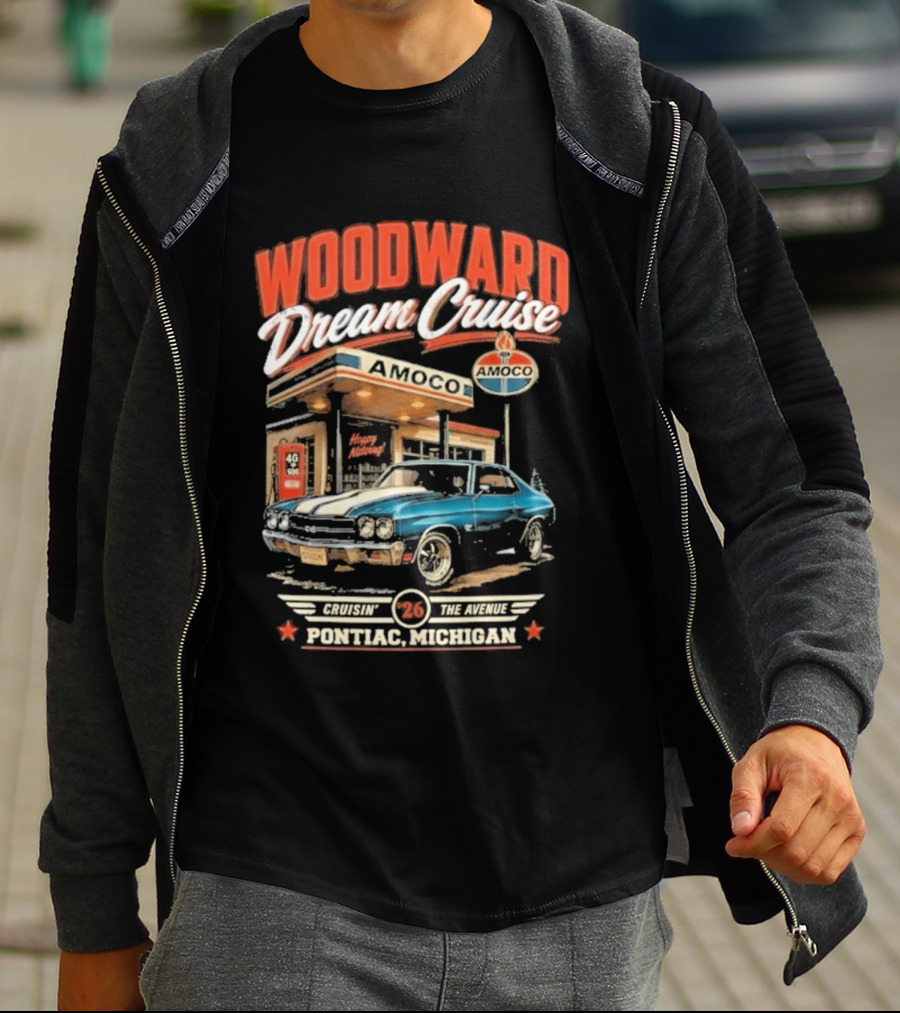 Woodward Dream Cruise Pontiac Michigan Amoco Service Station Classic Car T-Shirt