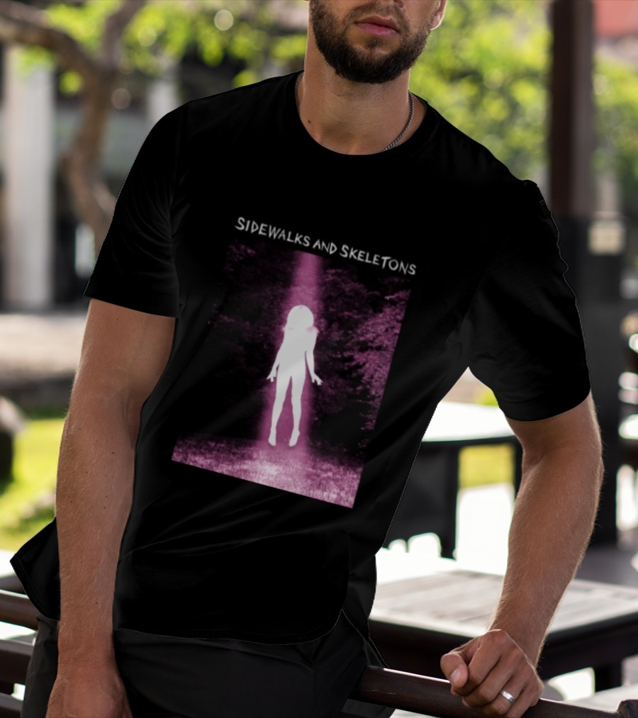 Sidewalks And Skeletons Goth Aesthetic Alien Abduction Vibes T-Shirt