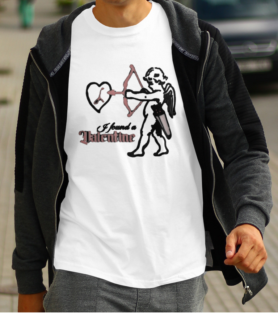 I Found A Valentine Cupid With Heart And Letter L T-Shirt
