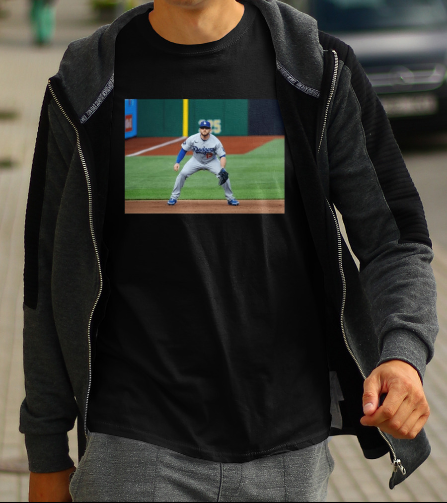 Los Angeles Dodgers Max Muncy Jersey Number 13 Third Baseman Action Shot T-Shirt