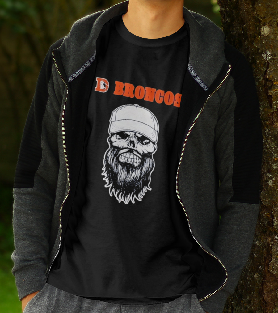 Broncos Bearded Skull With Cap Football Fan T-Shirt