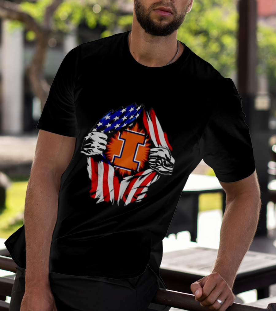 Illinois Fighting Illini I Letter American Flag Patriotic Rip T-Shirt