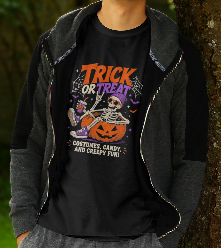 Skeleton Trick Or Treat Costumes Candy And Creepy Fun Halloween Party T-Shirt