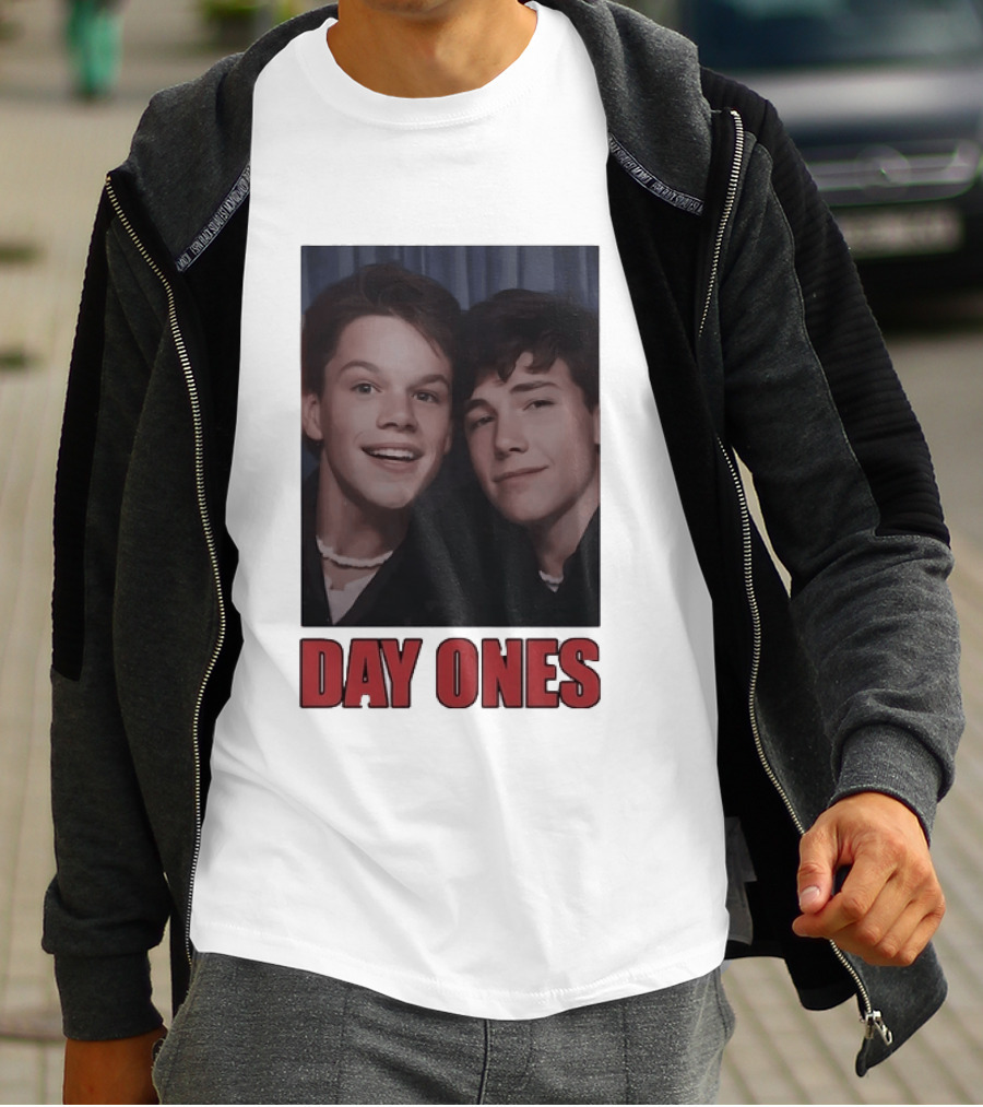 Ben Affleck Matt Damon Day Ones Friends Photobooth Nostalgia T-Shirt