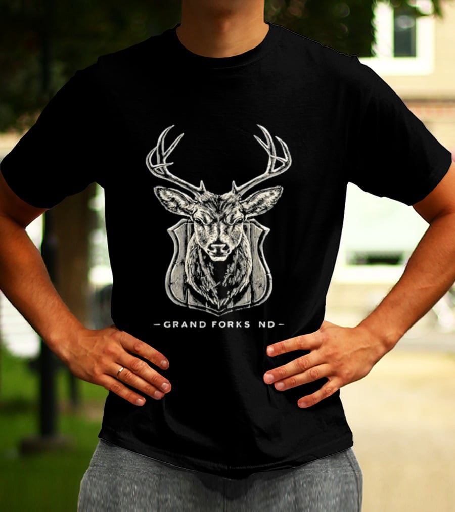 The Red Clay Strays 08 18 2026 Grand Forks ND Tour Deer T-Shirt