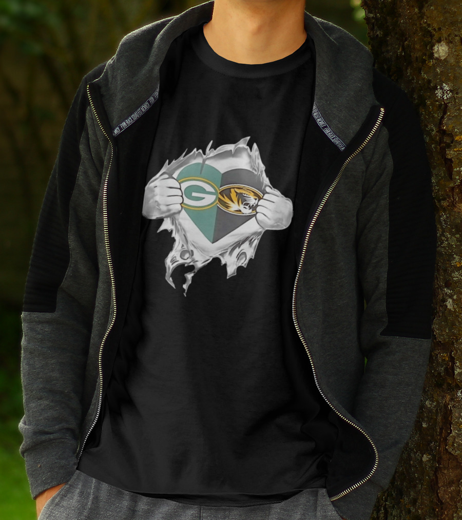 Green Bay Packers Missouri Tigers Heart Superman Chest Rip T-Shirt
