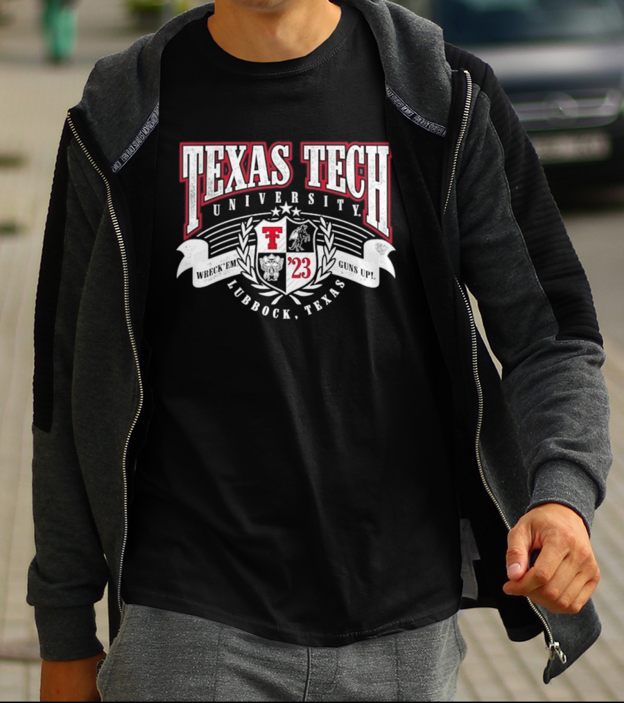 Texas Tech University Wreck 'Em Guns Up '23 Lubbock Texas Emblem Crest T-Shirt