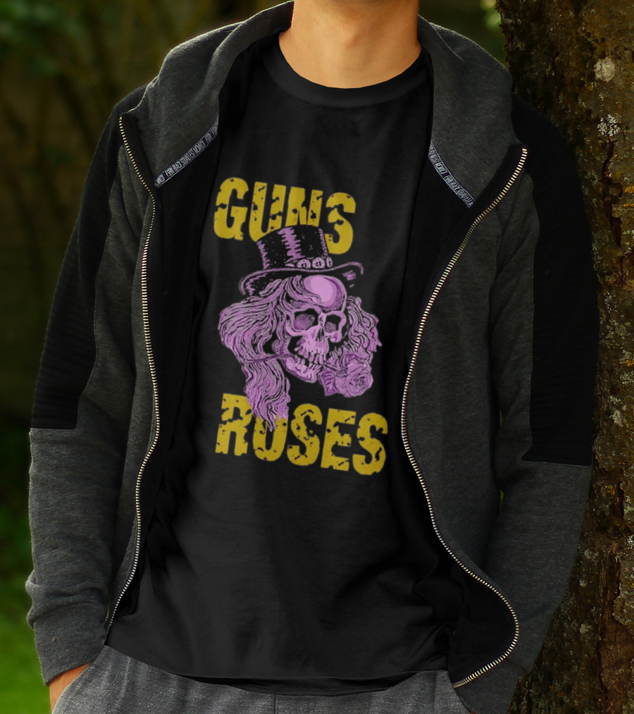 Guns N' Roses Distressed Skull With Top Hat And Roses T-Shirt