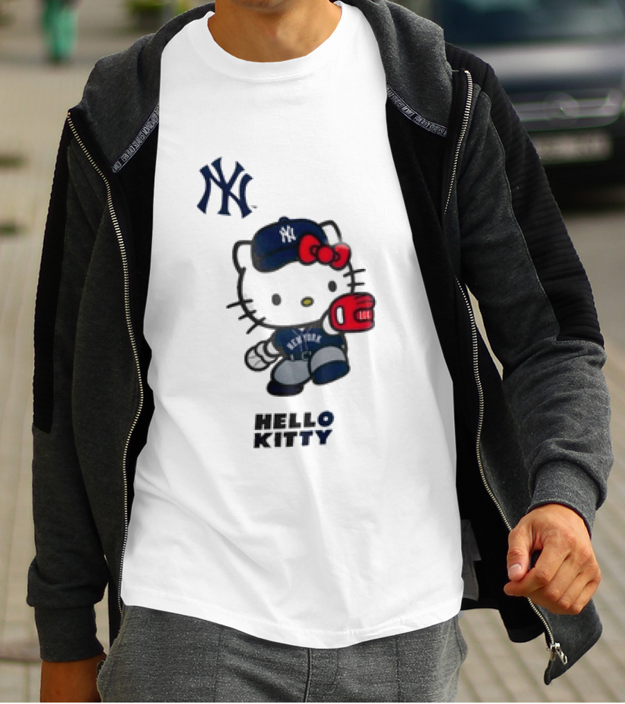 New York Yankees Hello Kitty Baseball Catcher Outfit T-Shirt