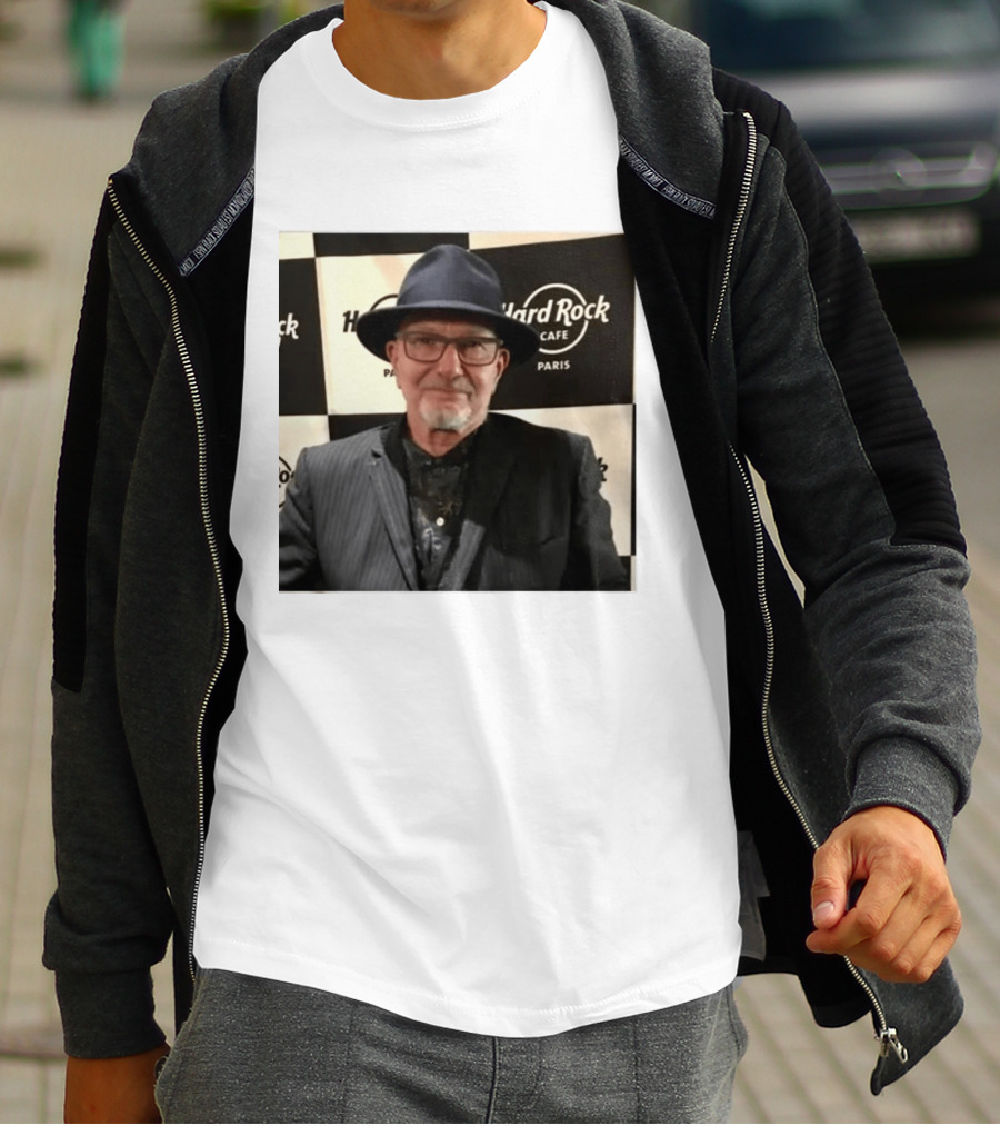 Ex Queen Bassist Barry Mitchell Remembered At Hard Rock Cafe Paris T-Shirt