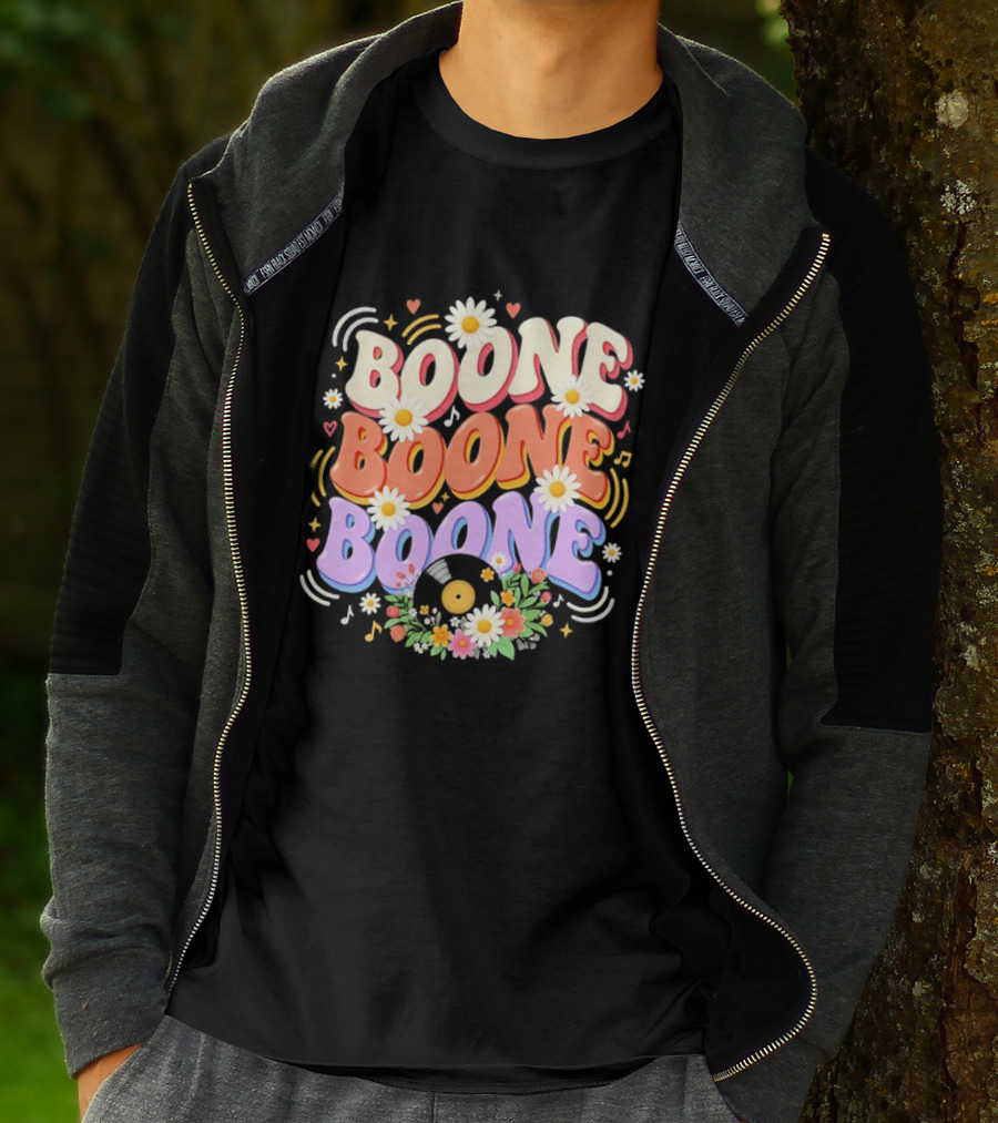 Boone Floral Vinyl Record Music Lover Colorful Daisy Notes Hearts T-Shirt