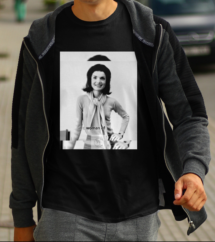 Rip Nancy Kissinger 1934 2026 A Woman Of Elegance T-Shirt